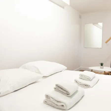 Apartment Luminous And Design Close To The Sacred Heart Paris